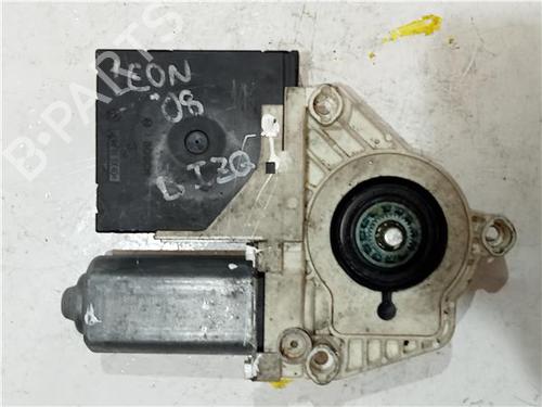 Used Left front window motor SEAT LEON (1P1) 2.0 TDI 16V (140 hp) 23913152