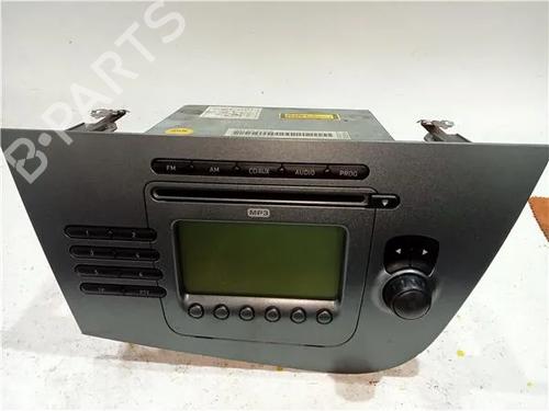 Used Radio SEAT LEON (1P1) 2.0 TDI 16V (140 hp) 23930652