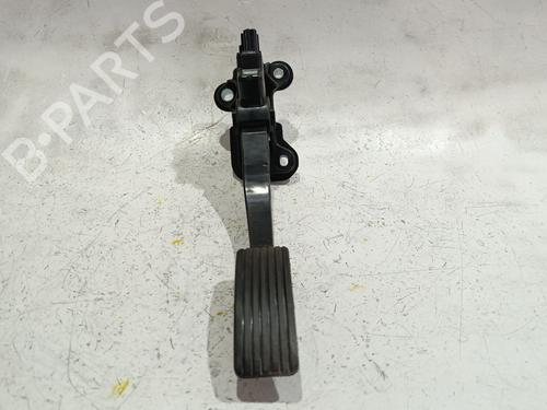 Used Pedal Pedal 38952632 38952632