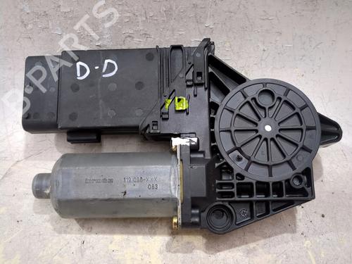 Vindusheismotor høyre foran VW PASSAT B5.5 (3B3) 1.9 TDI (130 hp) 28691260