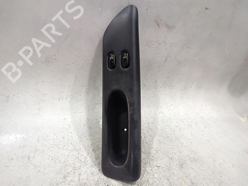 Used Left front window switch Left front window switch RENAULT LAGUNA I (B56_, 556_) 2.2 D (B56F/2) (83 hp) 33934198 33934198