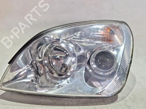 Used Left headlight KIA CARENS III MPV (UN) 2.0 CRDi 115 (115 hp) 29520210