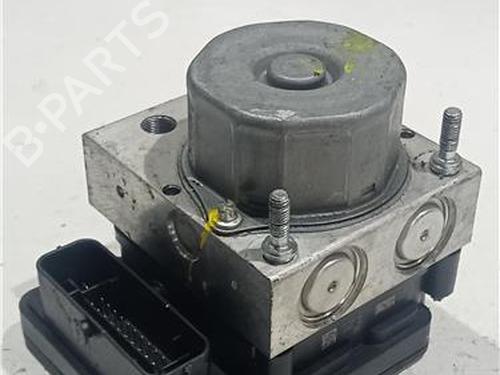 ABS Bremseaggregat RENAULT CAPTUR I (J5_, H5_) 0.9 TCe 90 (90 hp) 23918263