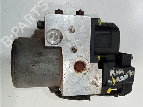 Used ABS pump KIA SORENTO I (JC) 2.5 CRDi (170 hp) 23908930
