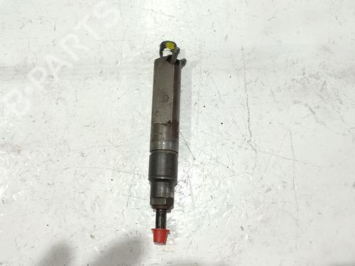 Used Injector SEAT LEON (1M1) 1.9 TDI (110 hp) 32018958