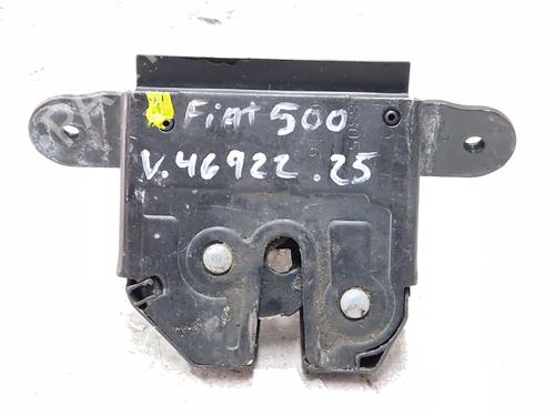 Tailgate lock FIAT 500X (334_) 1.6 D Multijet (334AXA1B, 334AXA11) | BP29886156C101 