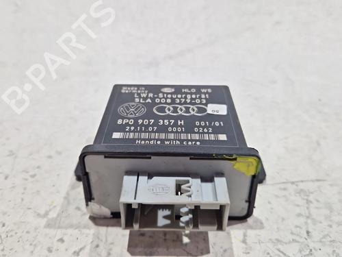 Używane Moduł elektroniczny AUDI A4 B7 Avant (8ED) 2.0 TDI 16V (140 hp) 29526426