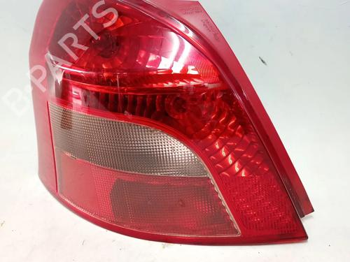 Used Left taillight TOYOTA YARIS (_P9_) 1.3 VVT-i (SCP90_, SCP90R) (87 hp) 25834456