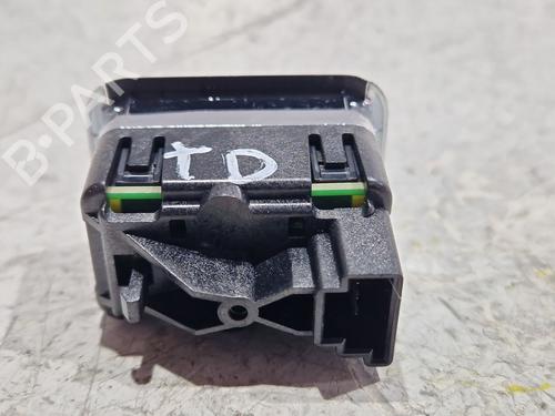 Pulsantiera posteriore destra MERCEDES-BENZ C-CLASS (W204) C 200 CDI (204.001) | BP30697977I28