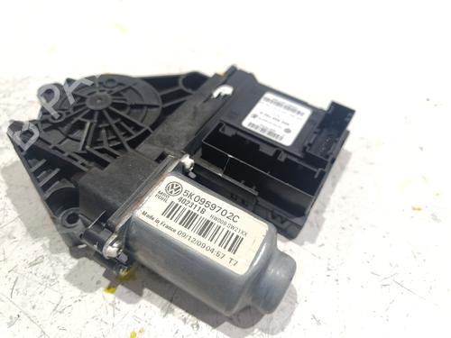 Right front window motor VW GOLF VI (5K1) 2.0 R 4motion | BP39980993E20 - Image 3