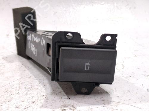 Used Cup/Object holder FORD MONDEO III Saloon (B4Y) 2.0 16V TDDi / TDCi (115 hp) 32282468