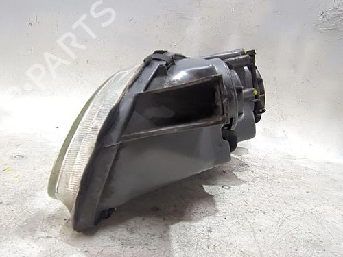 Right headlight HYUNDAI SONATA III (Y-3) 2.0 i | BP28621148C29