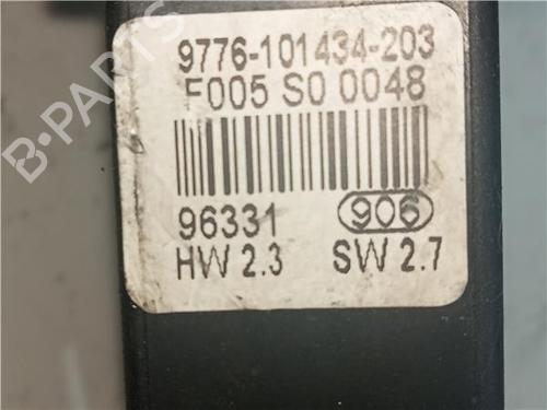 Right front window motor VW GOLF IV (1J1) 1.4 16V | BP23912823E20 