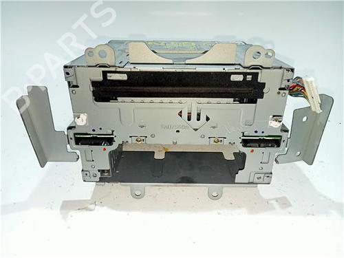 Used Radio MAZDA 2 (DE_, DH_) 1.3 (DE3FS) (86 hp) 23931044