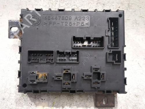 Sikringsdose ALFA ROMEO 156 (932_) 1.9 JTD (932B2) (105 hp) 29401202