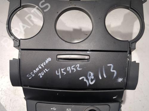 Andre SSANGYONG KORANDO (CK) 2.0 e-XDi 4WD (175 hp) 31058671