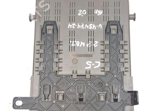 Fuse box CITROËN C5 I (DC_) 2.2 HDi (DC4HXB, DC4HXE) | BP24968142E1