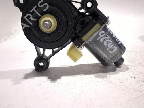 Used Right front window motor AUDI A3 Sportback (8YA, 8YF) 35 TFSI (150 hp) 23927981