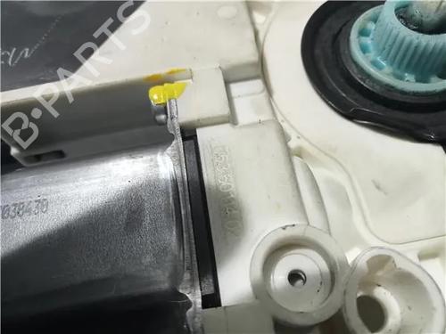 Left front window motor SEAT LEON (1P1) 2.0 TDI 16V | BP23912225E21 