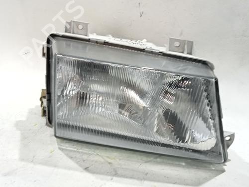 Used Right headlight MERCEDES-BENZ VARIO Bus (B670) O 810 (670.373, 670.374) (102 hp) 27311439