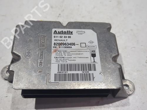 Airbag styreenhed RENAULT CLIO III (BR0/1, CR0/1) [2005-2014]  23902092