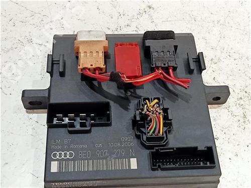 Used Electronic module AUDI A4 B7 (8EC) 2.0 TDI 16V (140 hp) 23909761