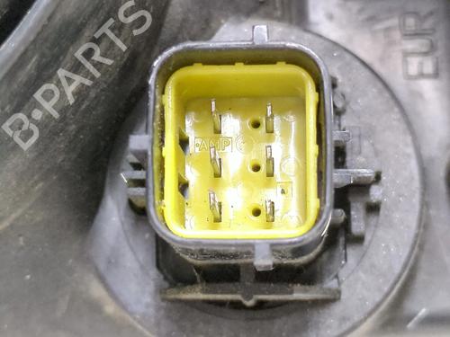 Left headlight LAND ROVER FREELANDER I (L314) 2.0 Td4 4x4 | BP28717356C28