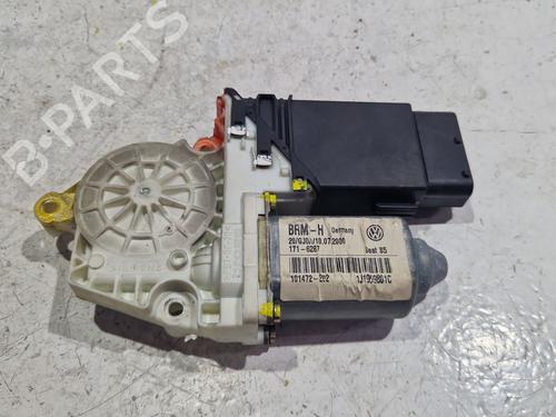 Used Left front window motor Left front window motor VW GOLF IV (1J1) 1.6 (100 hp) 34157824 34157824