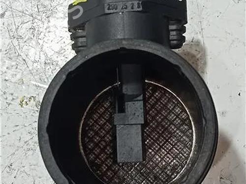 Luftmassenmesser für OPEL VECTRA B (J96) 2.0 DTI 16V (F19) (101 hp) 23915491