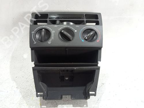 Used Climate control Climate control TOYOTA COROLLA (_E12_) 2.0 D-4D (CDE120_, CDE120R) (90 hp) 36519713 36519713