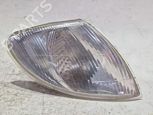 Intermitente delantero derecho RENAULT MEGANE Scenic (JA0/1_) 1.9 dTi (JA0N) (98 hp) 30527536