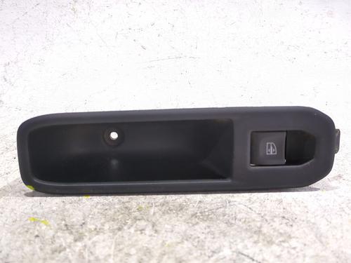 Used Left front window switch DACIA DUSTER (HM_) 1.5 dCi 90 (HMAA) (90 hp) 31081744