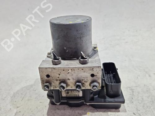 Used ABS pump BMW X3 (E83) 2.0 sd (177 hp) 29700669