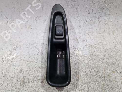 Used Right front window switch VOLVO S40 I (644) 1.9 DI (95 hp) 30775807