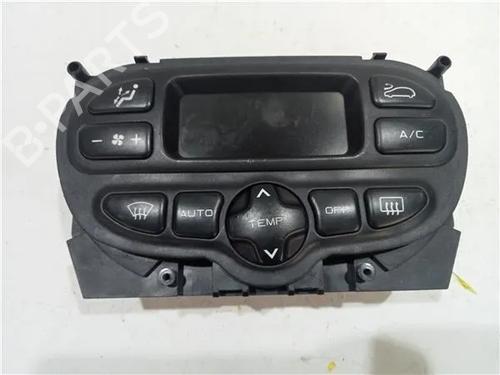 AC-Styringsenhed/Manøvreenhed PEUGEOT 206 Hatchback (2A/C) 1.6 16V (107 hp) 23932469