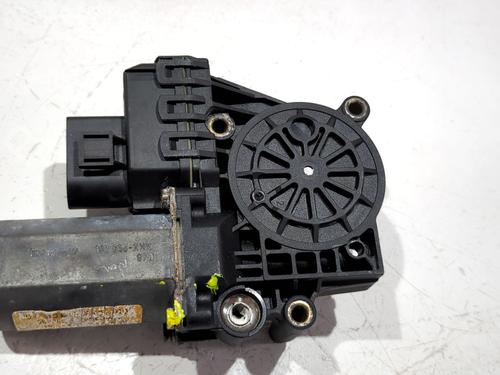 Left rear window motor AUDI A6 C5 (4B2) 2.5 TDI | BP27928659E23 