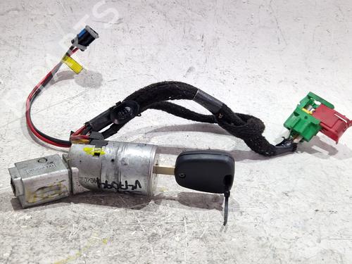 Used Ignition barrel PEUGEOT 307 SW (3H) 2.0 16V (136 hp) 30831893