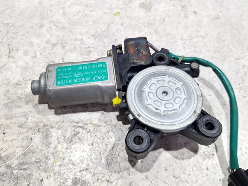 Left front window motor HYUNDAI SANTA FÉ I (SM) 2.0 CRDi | BP29708056E21 