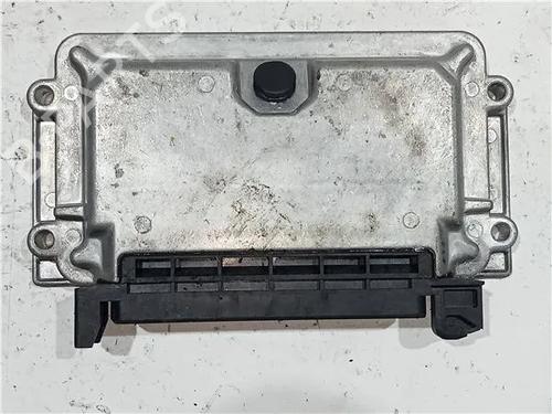 Elektronisk modul PEUGEOT 306 Hatchback (7A, 7C, N3, N5) 1.9 DT (90 hp) 23919321