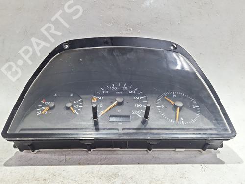 Used Instrument cluster MERCEDES-BENZ VITO Van (W638) 113 2.0 (638.014, 638.094) (129 hp) 32282232