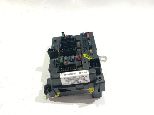 fuse-box-peugeot-307-3ac-2000-2001-2002-2003-2004-2005-2006-2007-2008-2009-2010-2011-2012-38796300 main image