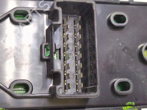 Left front window switch HYUNDAI i30 Coupe 1.6 CRDi | BP32844187I27 - Image 4