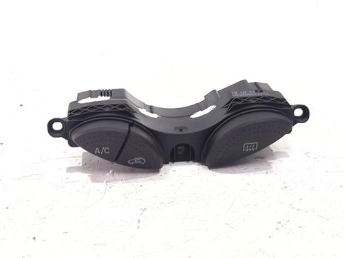 climate-control-ford-focus-i-daw-dbw-1998-1999-2000-2001-2002-2003-2004-2005-2006-2007-2008-2009-37025174 main image