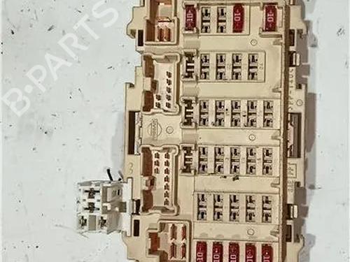 Used Fuse box Fuse box 23920046 23920046