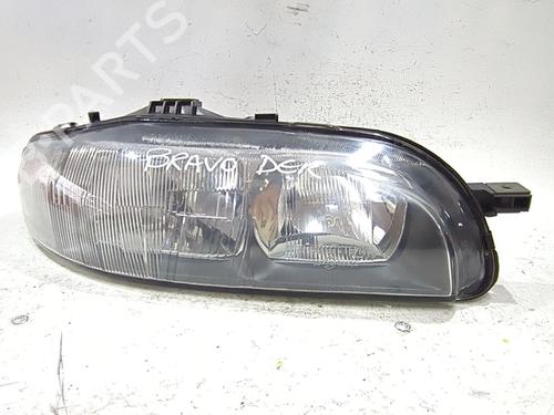 Used Right headlight FIAT BRAVA (182_) 1.4 12 V (182.BA) (80 hp) 28717285