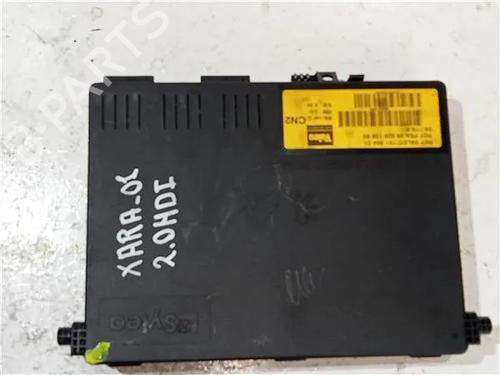 Used Fuse box CITROËN XSARA (N1) 1.9 TD (90 hp) 24967561