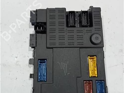 Used Fuse box CITROËN XSARA (N1) 1.9 TD (90 hp) 24967838