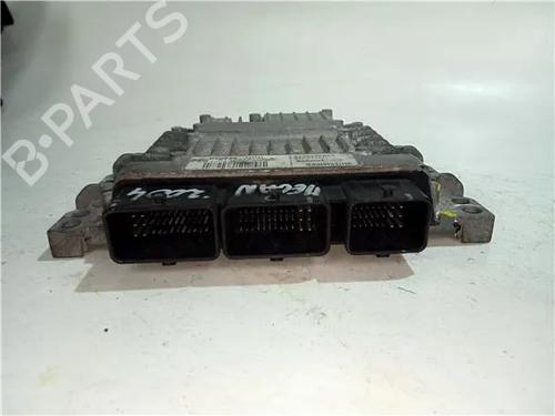 Elektronische module RENAULT MEGANE I Classic (LA0/1_) 1.9 dCi (LA05, LA1F) (102 hp) 23913715