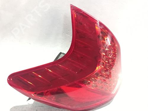 right-taillight-peugeot-3008-i-mpv-0u_-2009-2010-2011-2012-2013-2014-2015-2016-2017-39638240 main image