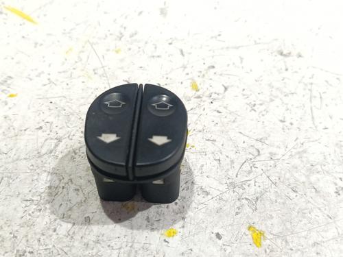 Used Left front window switch Left front window switch FORD FIESTA V (JH_, JD_) 1.4 TDCi (68 hp) 40063914 40063914